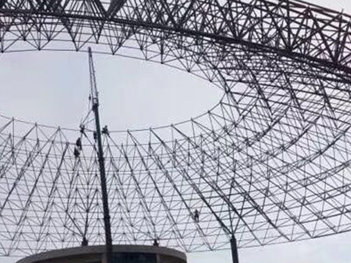 九龙坡篮球馆球形网架厂家价格